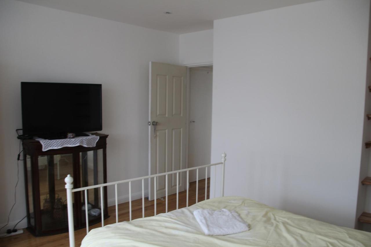 Beautiful Double Bedroom Edgware Екстер'єр фото